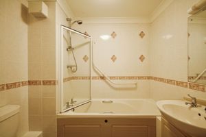 BATHROOM- click for photo gallery